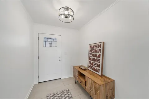 $460,000 | 909 West 85th Street, Kansas City, MO 64114