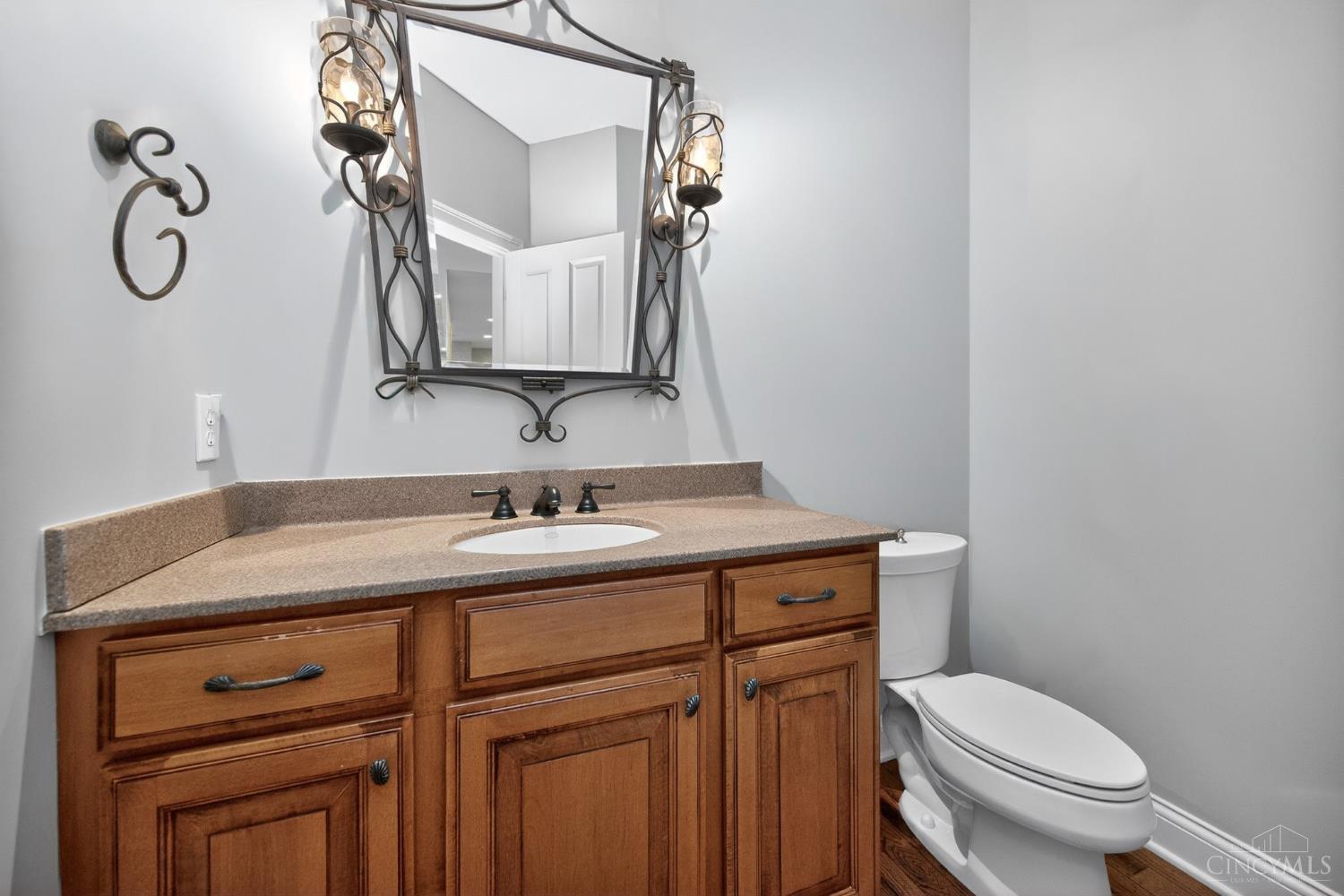 6607 Red Hawk Court Maineville, OH 45039 - Photo 16 of 74
