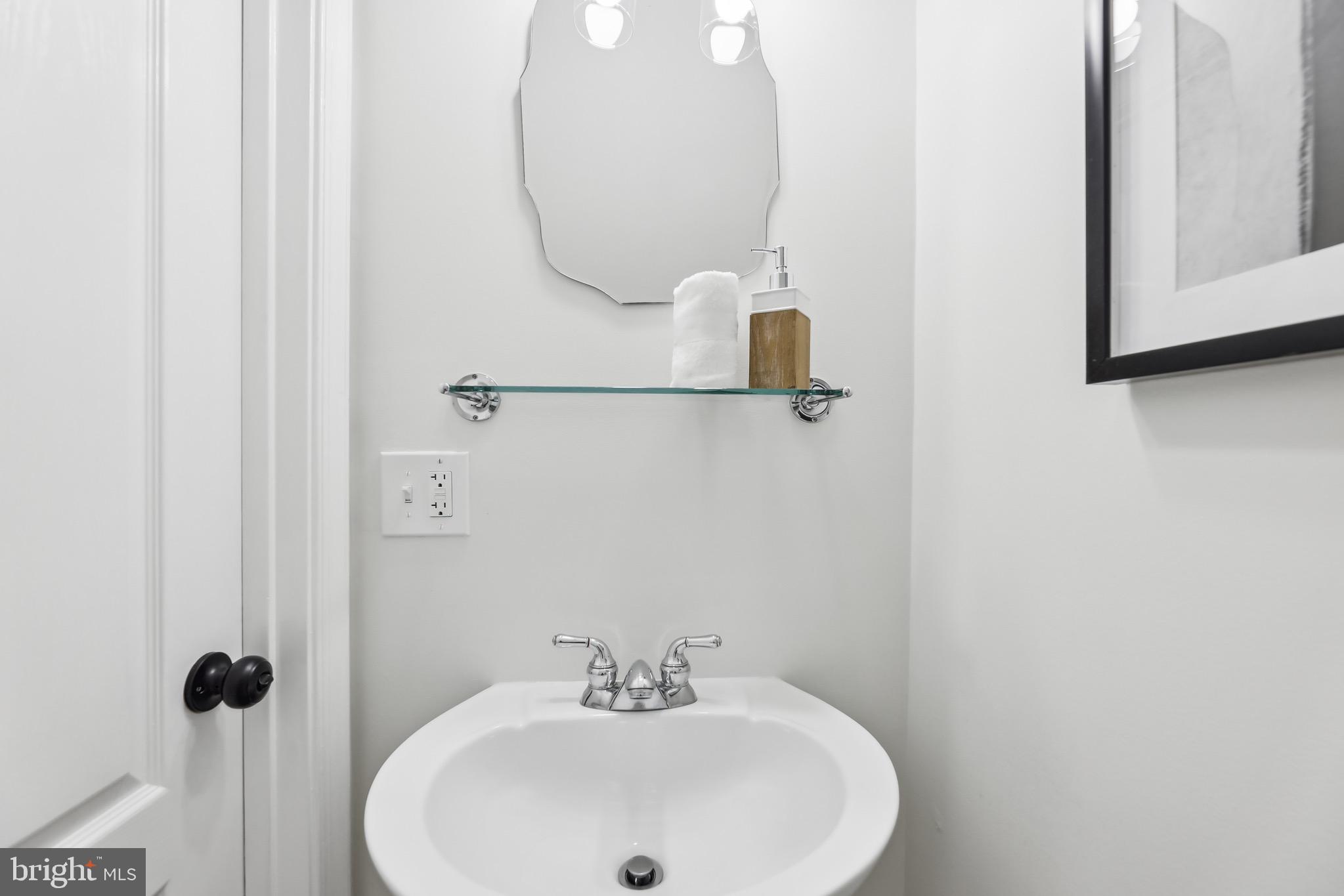 1704 A Street Southeast Washington, DC 20003 - Photo 20 of 51