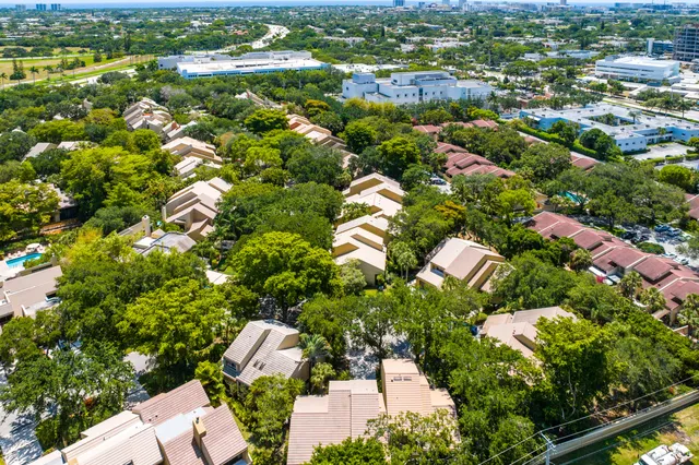 $529,000 | 745 St Albans Drive, Boca Raton, FL 33486