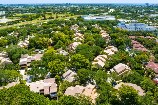 $529,000 | 745 St Albans Drive, Boca Raton, FL 33486