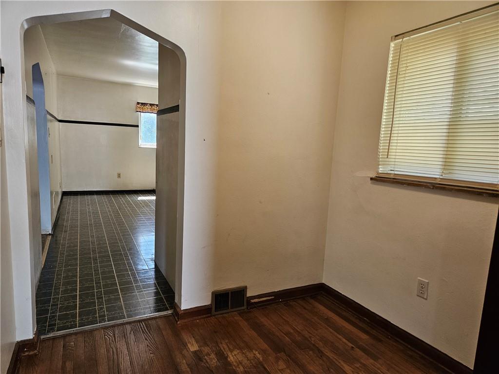 605 McCoy Road McKees Rocks, PA 15136 - Photo 11 of 39 a view of empty room with wooden floor