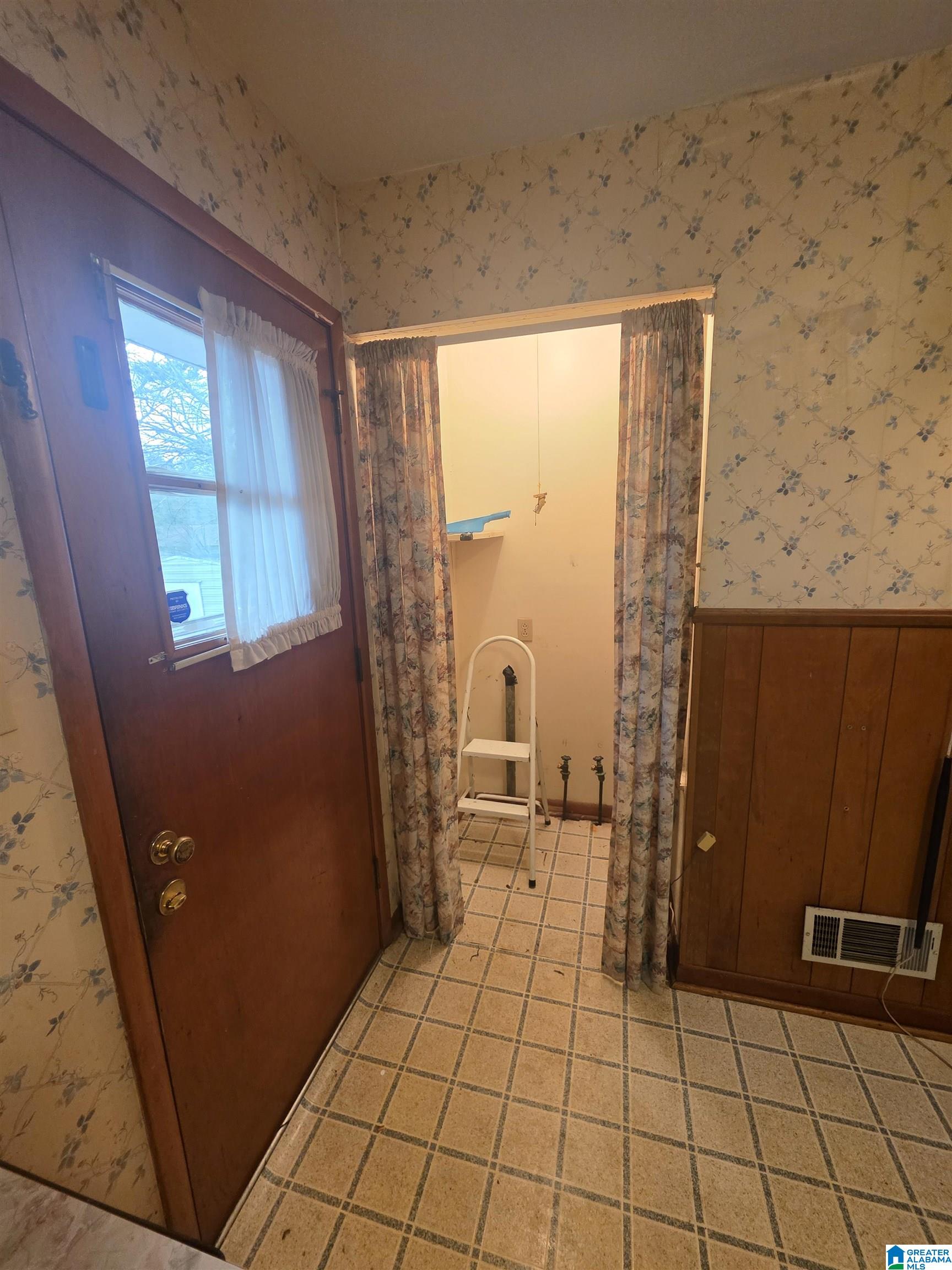 204 Nolia Street Midfield, AL 35228 - Photo 14 of 30