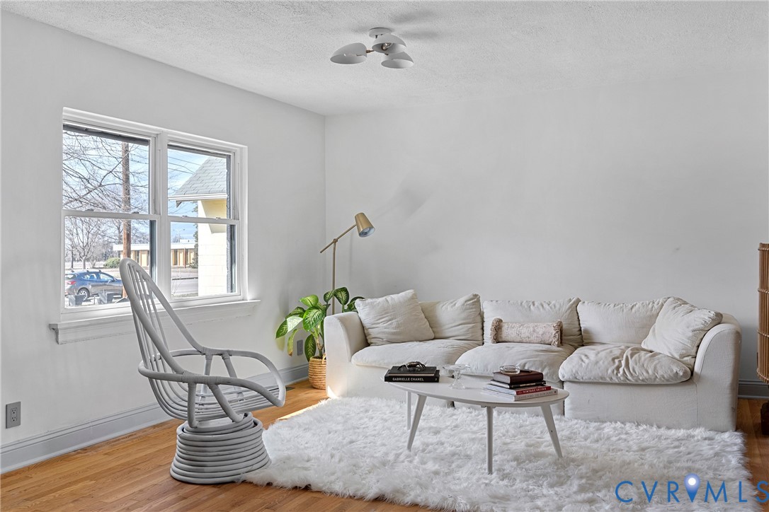 4811 Brook Road Richmond, VA 23227 - Photo 13 of 45 Gallery Image 13