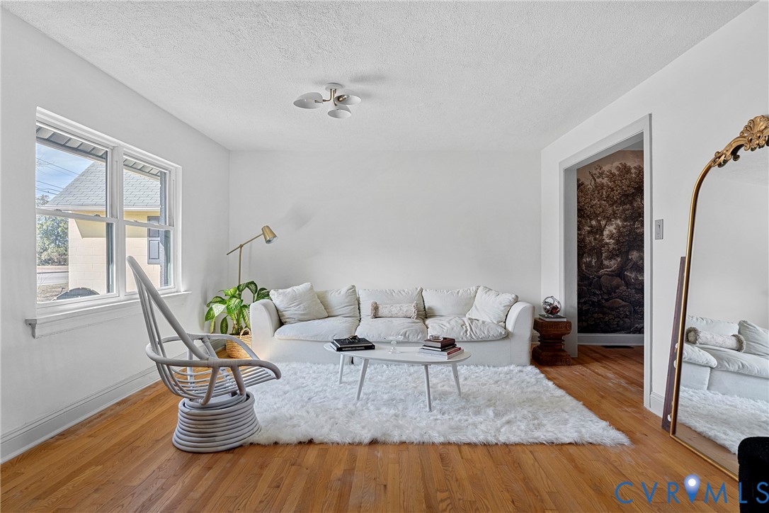 4811 Brook Road Richmond, VA 23227 - Photo 3 of 45 Gallery Image 3