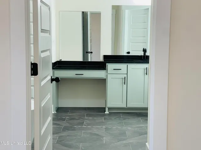 $419,799 | 663 Moore Loop, Byhalia, MS 38611