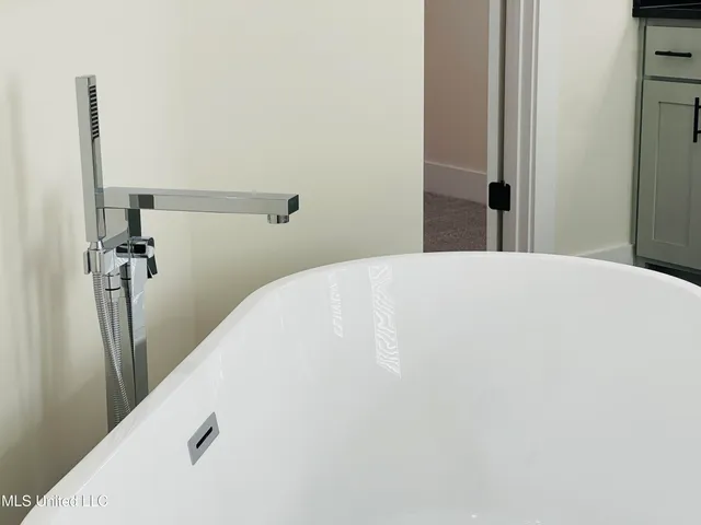 $419,799 | 663 Moore Loop, Byhalia, MS 38611