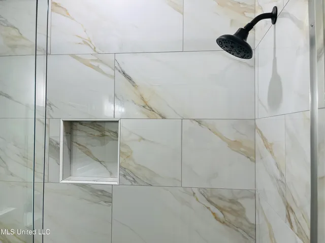 $419,400 | 663 Moore Loop, Byhalia, MS 38611