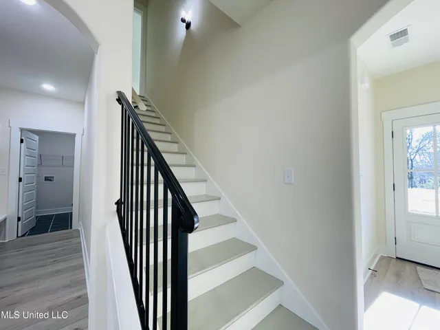 $419,400 | 663 Moore Loop, Byhalia, MS 38611