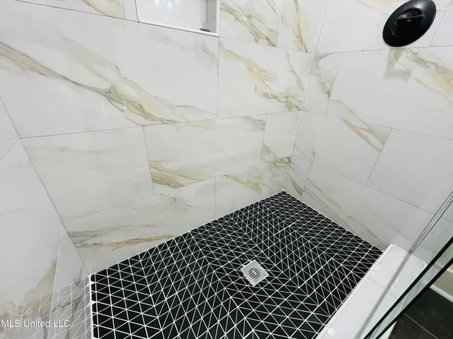 $419,400 | 663 Moore Loop, Byhalia, MS 38611