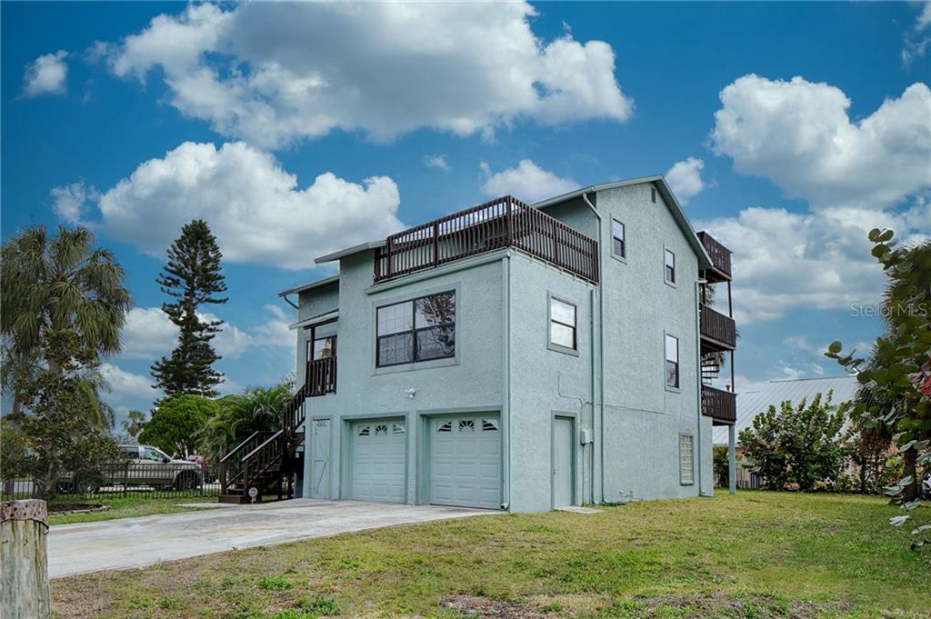 301 129th Avenue East Madeira Beach, FL 33708 - Photo 1 of 1