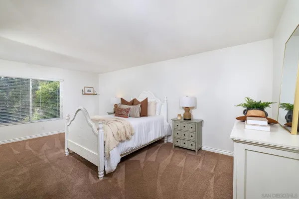 $1,799,950 | 10585 Canyon Lake Drive, San Diego, CA 92131