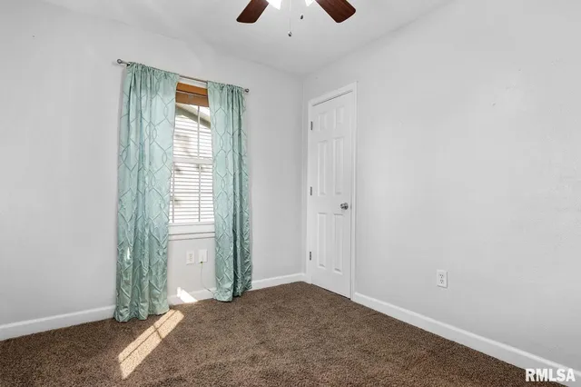 $174,900 | 1105 North Manning Drive, Chillicothe, IL 61523