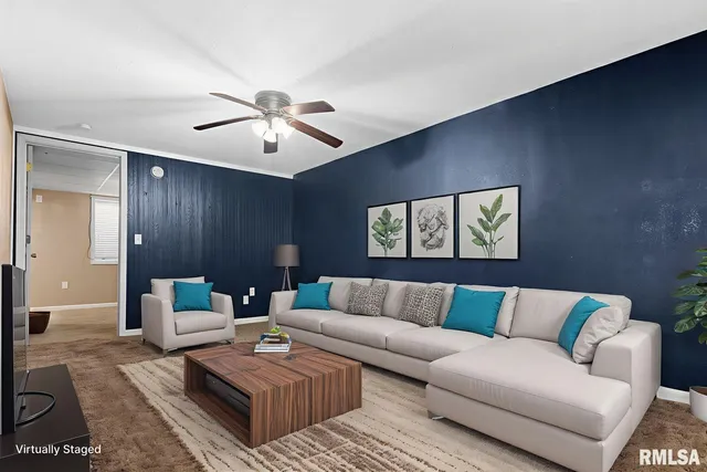 $174,900 | 1105 North Manning Drive, Chillicothe, IL 61523