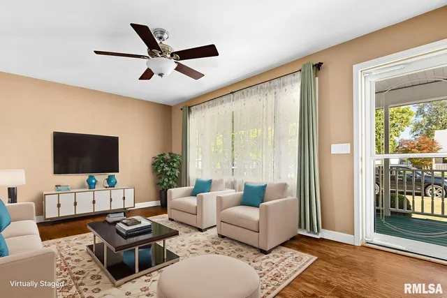 $174,900 | 1105 North Manning Drive, Chillicothe, IL 61523