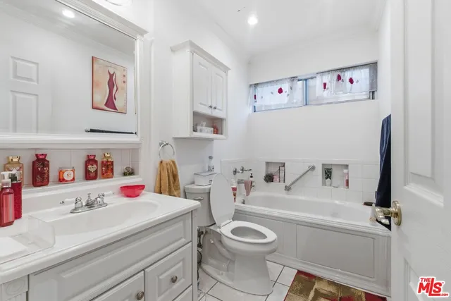 a view of a workspace with furniture