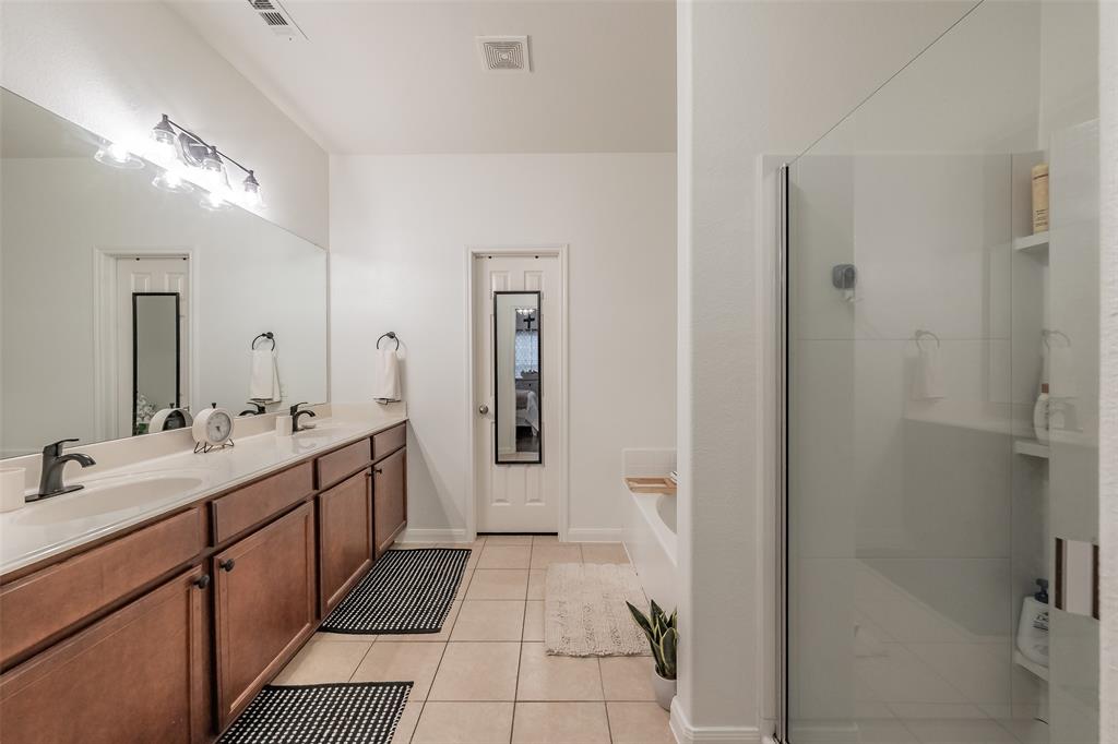508 Drift Street Crowley, TX 76036 - Photo 21 of 34