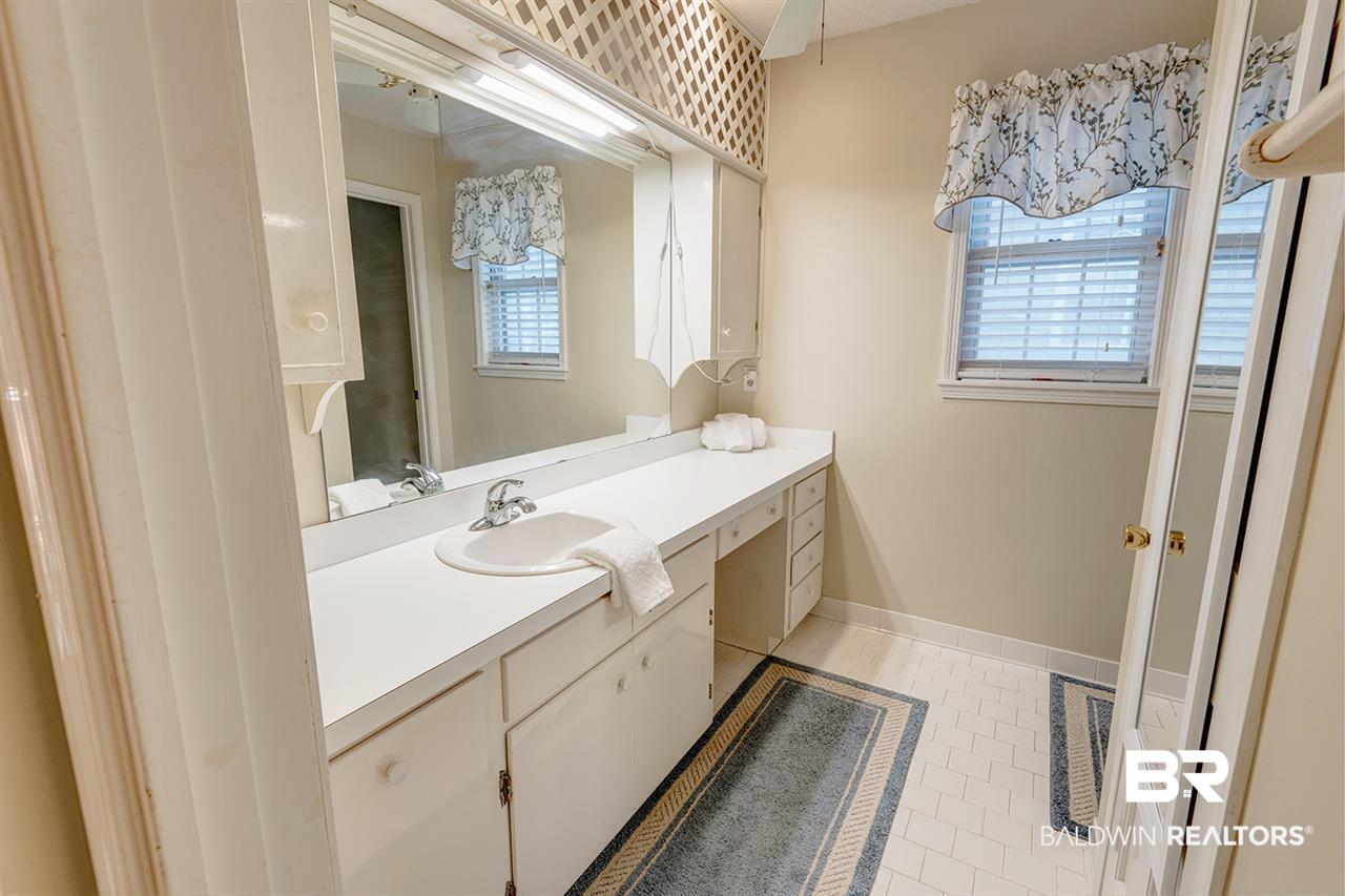 126 Lake Front Drive Daphne, AL 36526 - Photo 21 of 37
