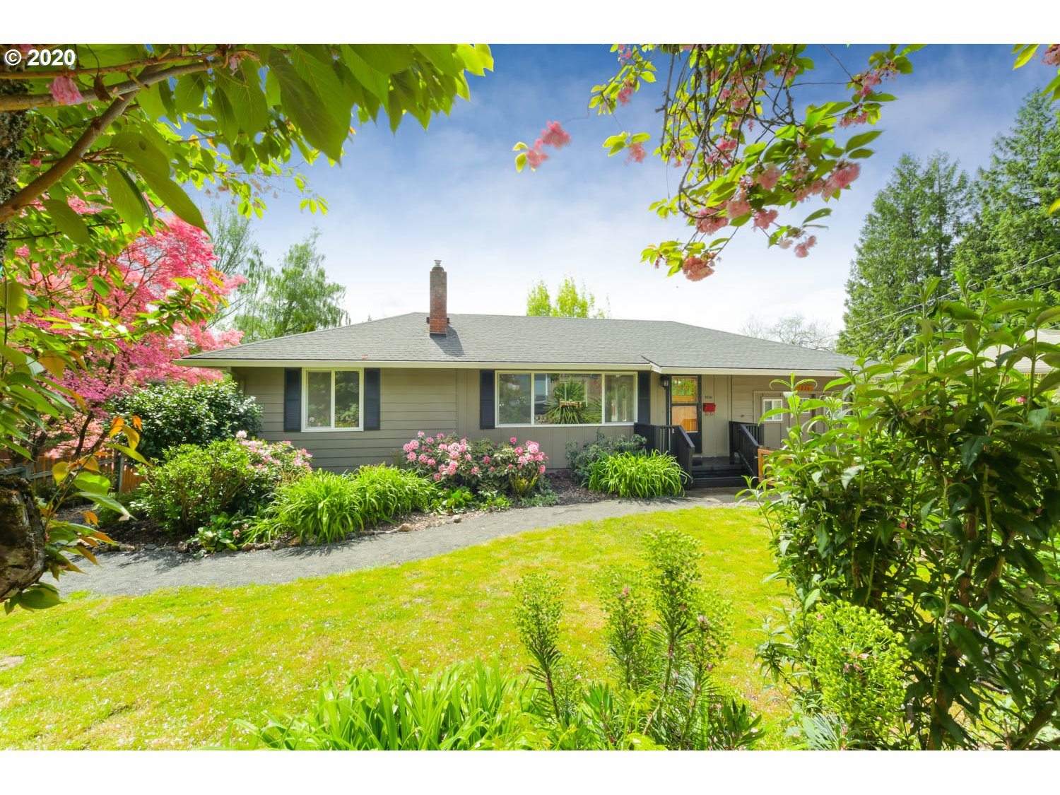 5226 Southwest Nebraska Street Portland, OR 97221 - Photo 1 of 32 Gallery Image 1