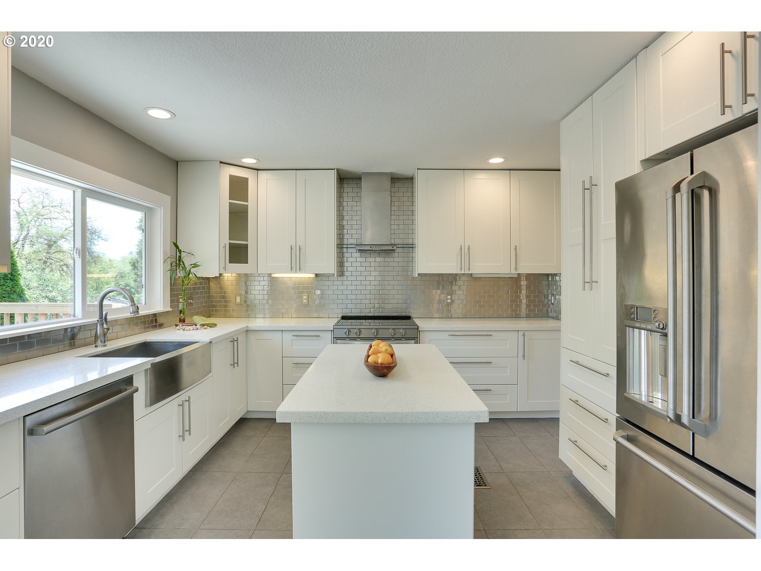 5226 Southwest Nebraska Street Portland, OR 97221 - Photo 12 of 32 Gallery Image 12