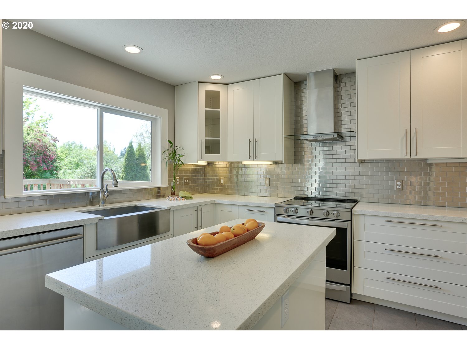 5226 Southwest Nebraska Street Portland, OR 97221 - Photo 14 of 32 Gallery Image 14