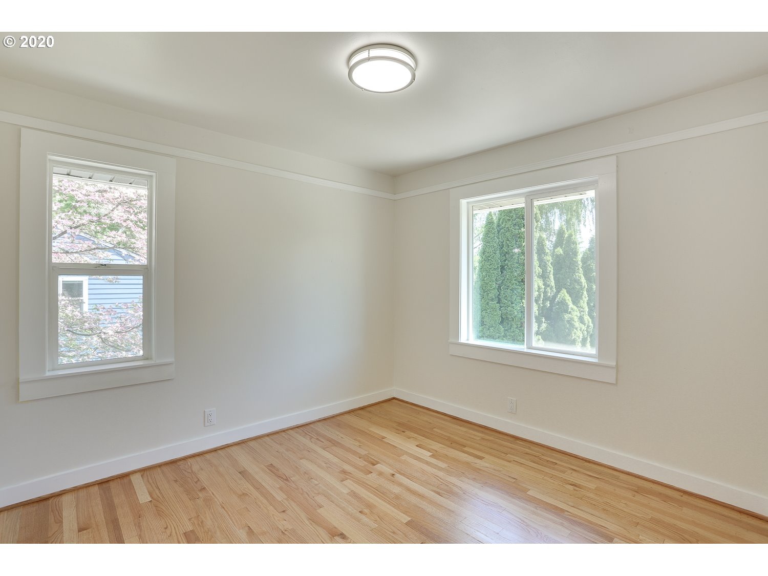 5226 Southwest Nebraska Street Portland, OR 97221 - Photo 16 of 32 Gallery Image 16