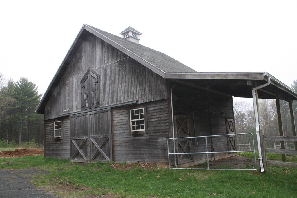 71 Locks Pond Road Shutesbury, MA 01072 - Photo 5 of 12 Gallery Image 5