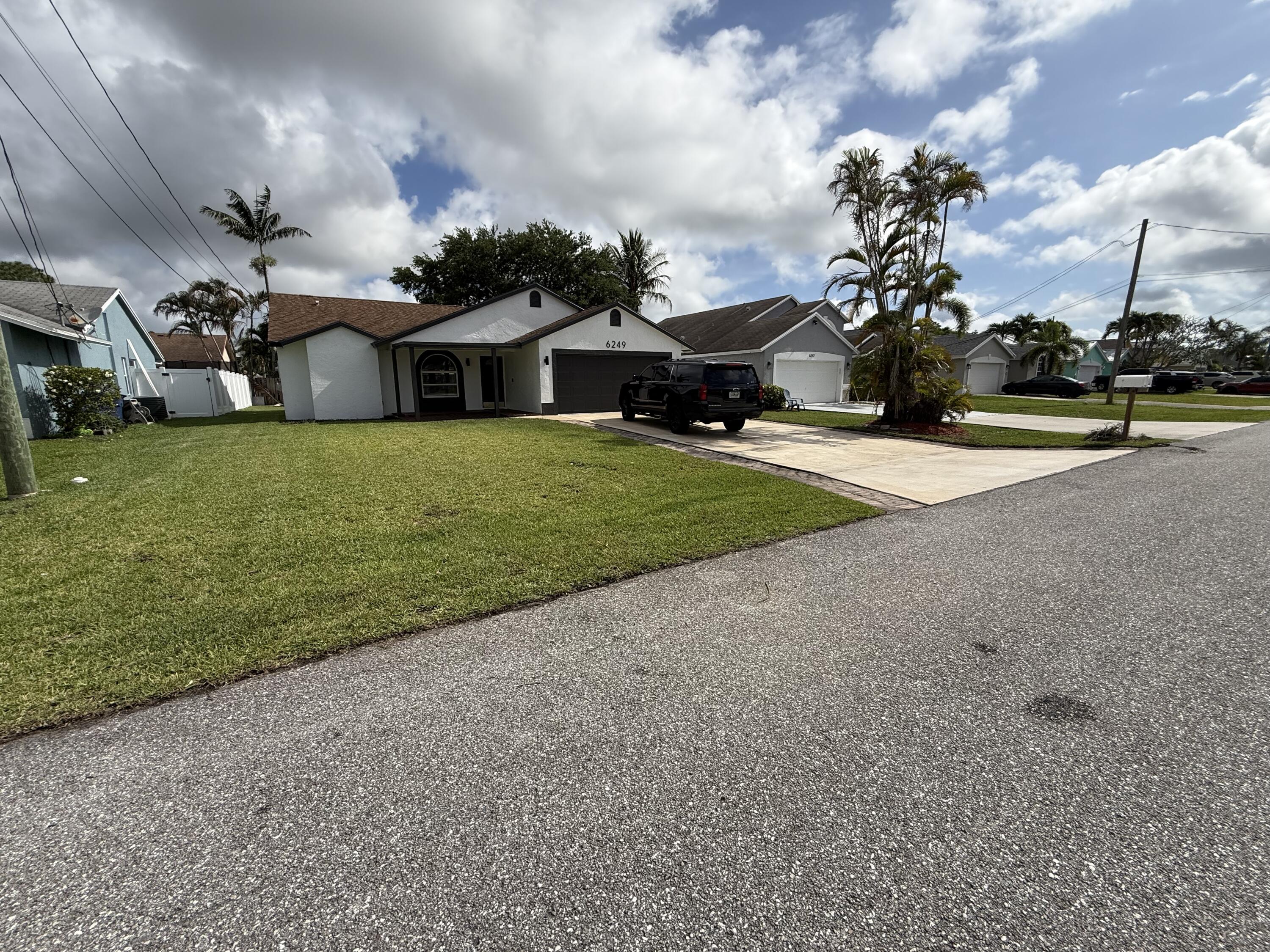 6249 Foster Street Jupiter, FL 33458 - Photo 23 of 25 IMG_9061