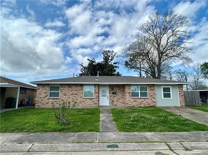 $190,000 | 304 Catalpa Drive, Laplace, LA 70068