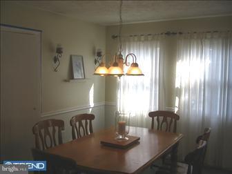 141 Gable Road Paoli, PA 19301 - Photo 4 of 6 Dining Room