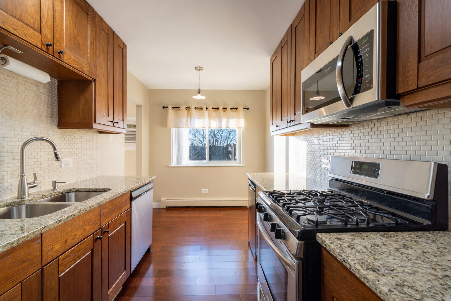 1321 South Finley Road, Unit 419 Lombard, IL 60148 - Photo 11 of 31