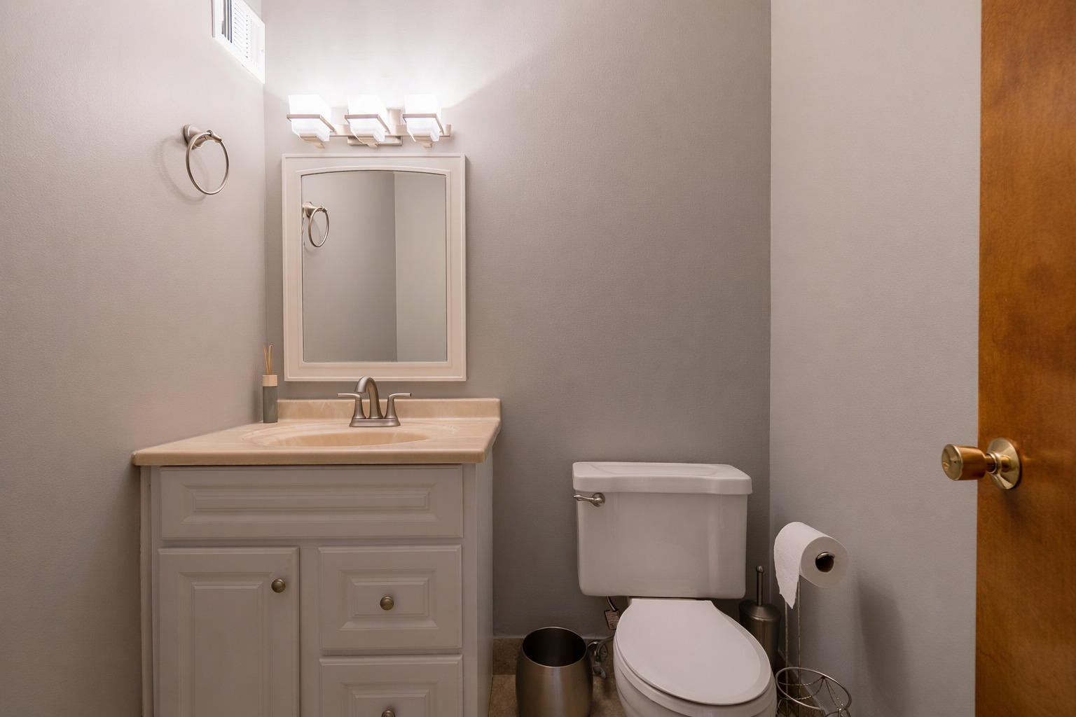 1321 South Finley Road, Unit 419 Lombard, IL 60148 - Photo 17 of 31