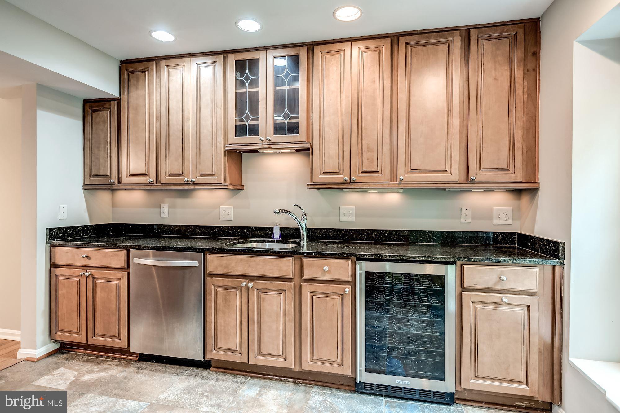 Tons of cabinet and counter space