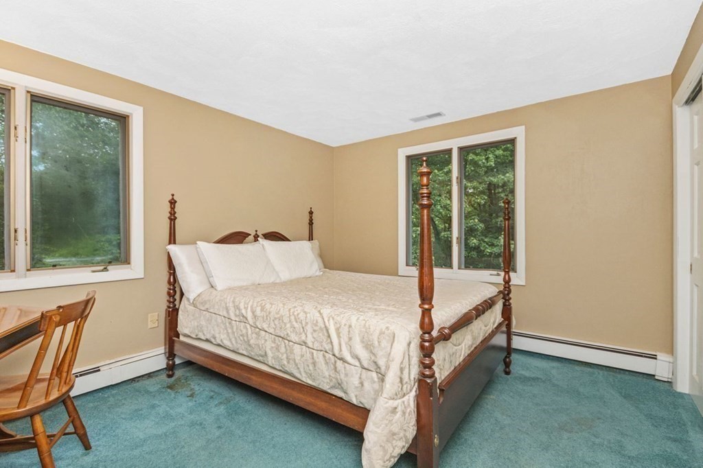 7 Deerfield Road Medway, MA 02053 - Photo 29 of 42 Gallery Image 29