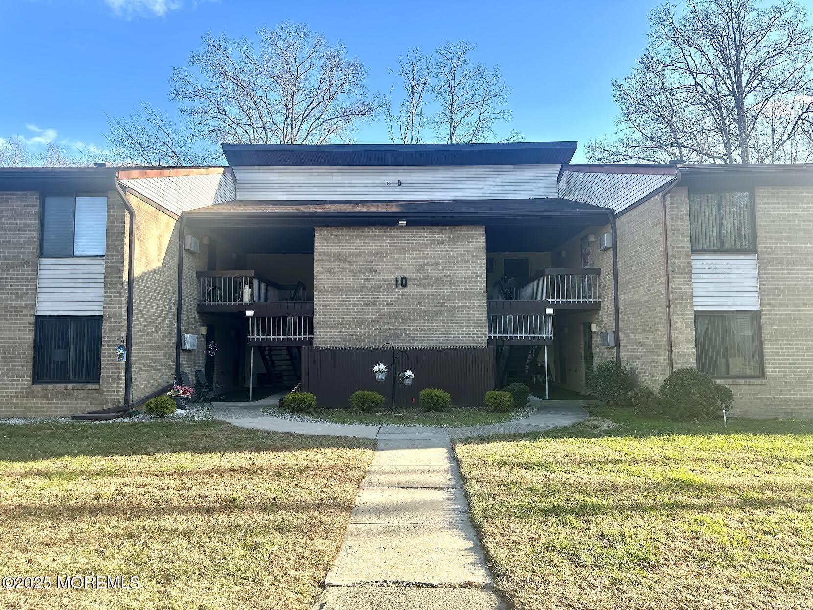 10 Pine Cluster Circle, Unit E Manalapan, NJ 07726 - Photo 1 of 1 0-7