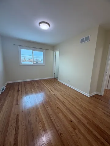 $3,300 | 3837 Emerson Drive, Schiller Park, IL 60176