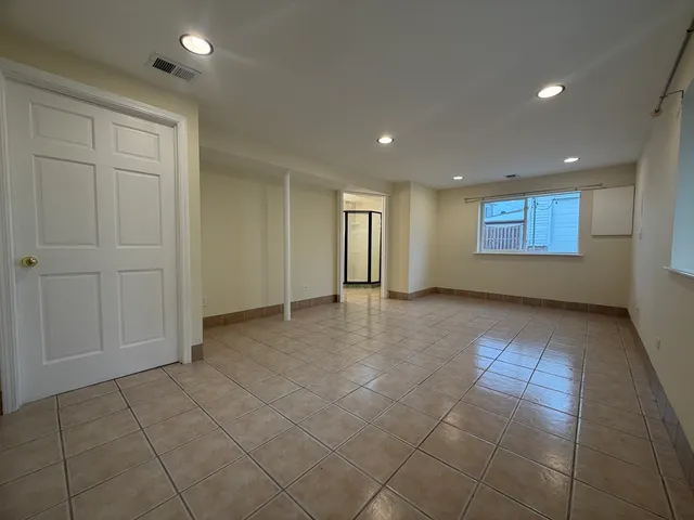 $3,300 | 3837 Emerson Drive, Schiller Park, IL 60176