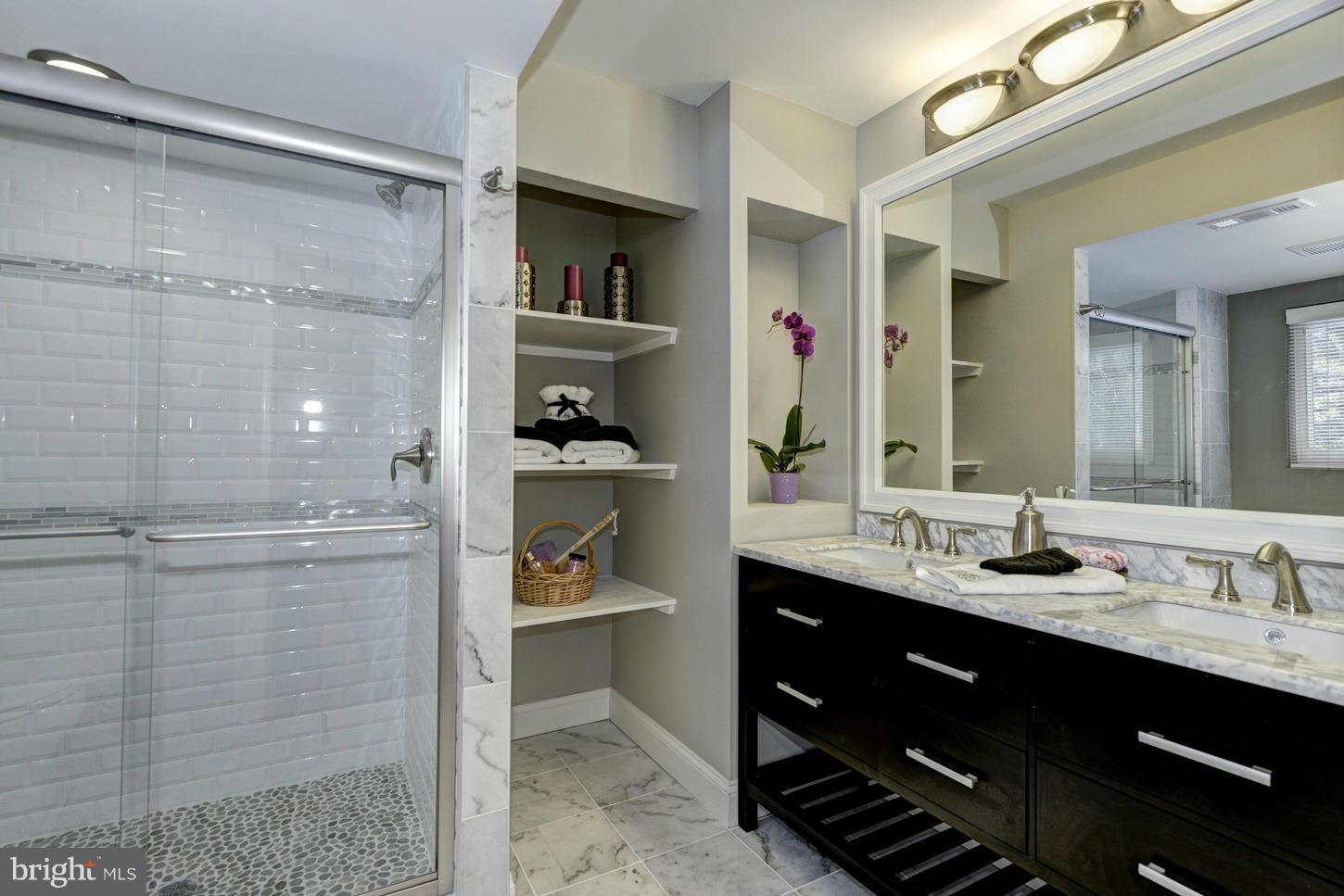 3405 Fielding Road Baltimore, MD 21208 - Photo 14 of 27 Bath (Master)