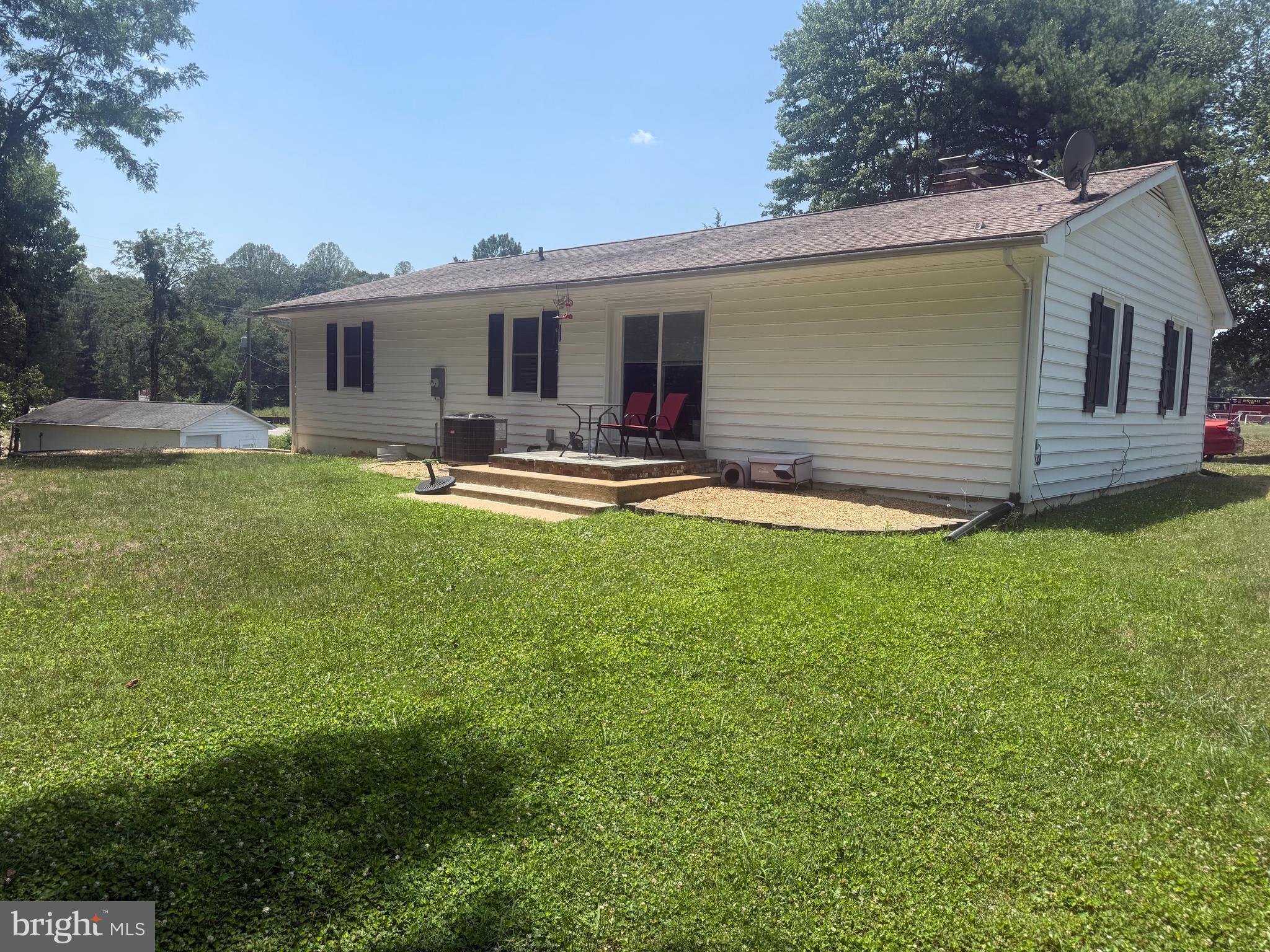 10143 Indiantown Road King George, VA 22485 - Photo 5 of 35