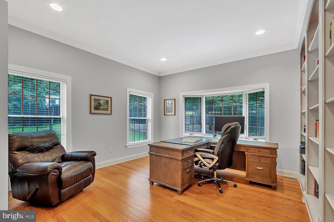 633 State Road Princeton, NJ 08540 - Photo 23 of 50 Library/Office