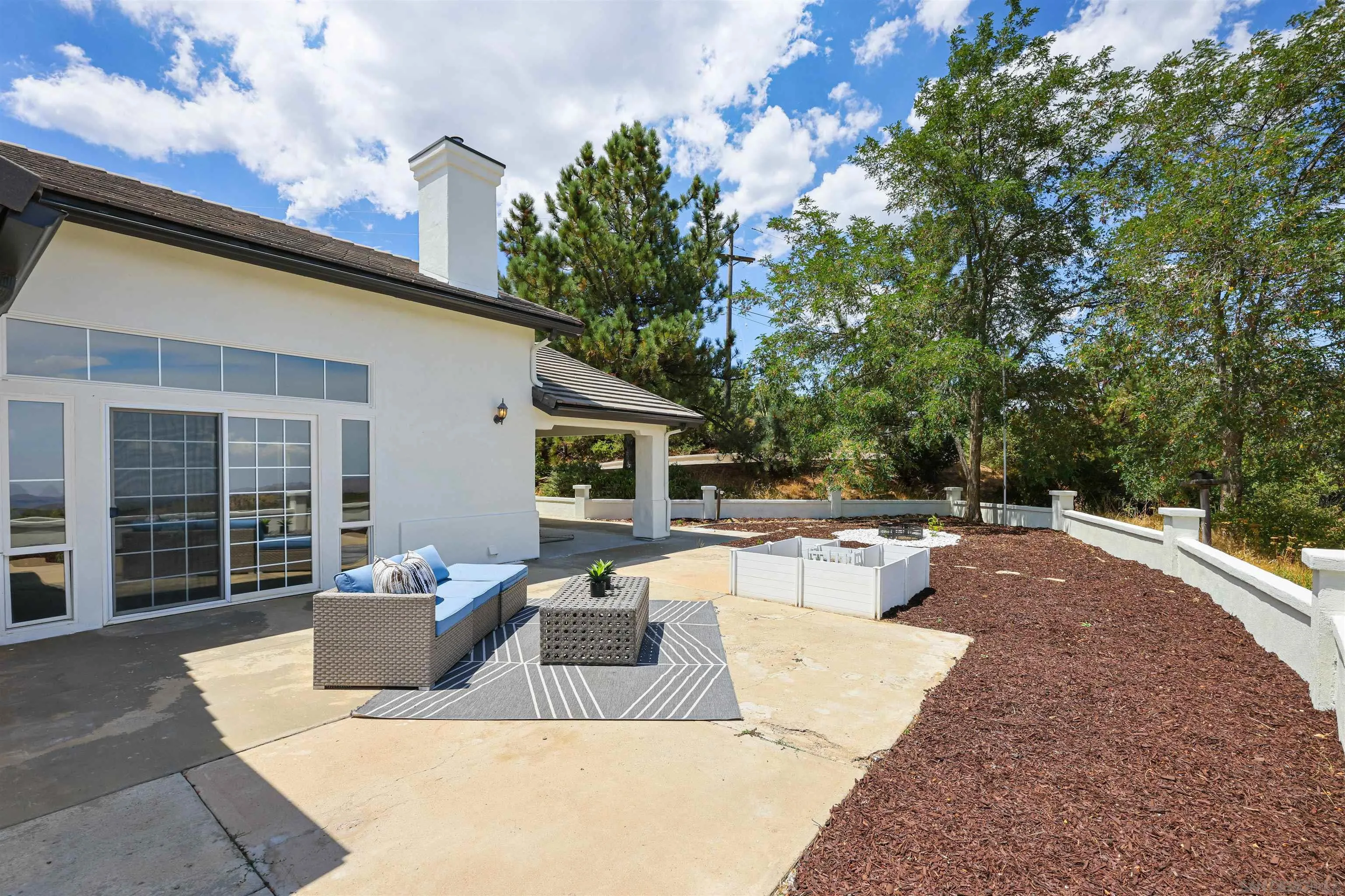 1625 Oak Land Road Julian, CA 92036 - Photo 3 of 29 Gallery Image 3