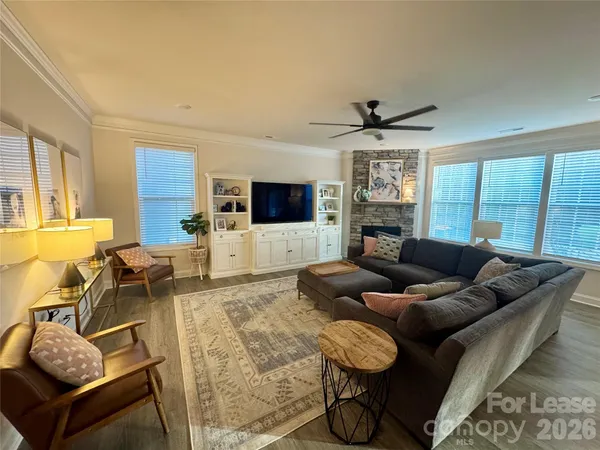 $3,300 | 1058 Thoroughbred Dr., Iron Station, NC 28080