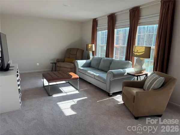 $3,300 | 1058 Thoroughbred Dr., Iron Station, NC 28080