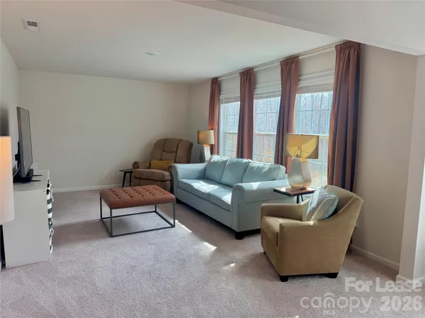 $3,300 | 1058 Thoroughbred Dr., Iron Station, NC 28080