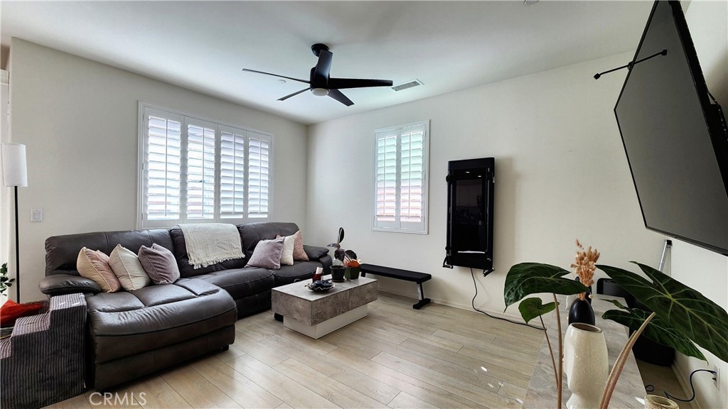 3341 Pine Ridge Loop Ontario, CA 91761 - Photo 8 of 27