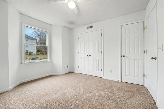 $160,000 | 3701 Cotswold Terrace, Unit 5E, Greensboro, NC 27410