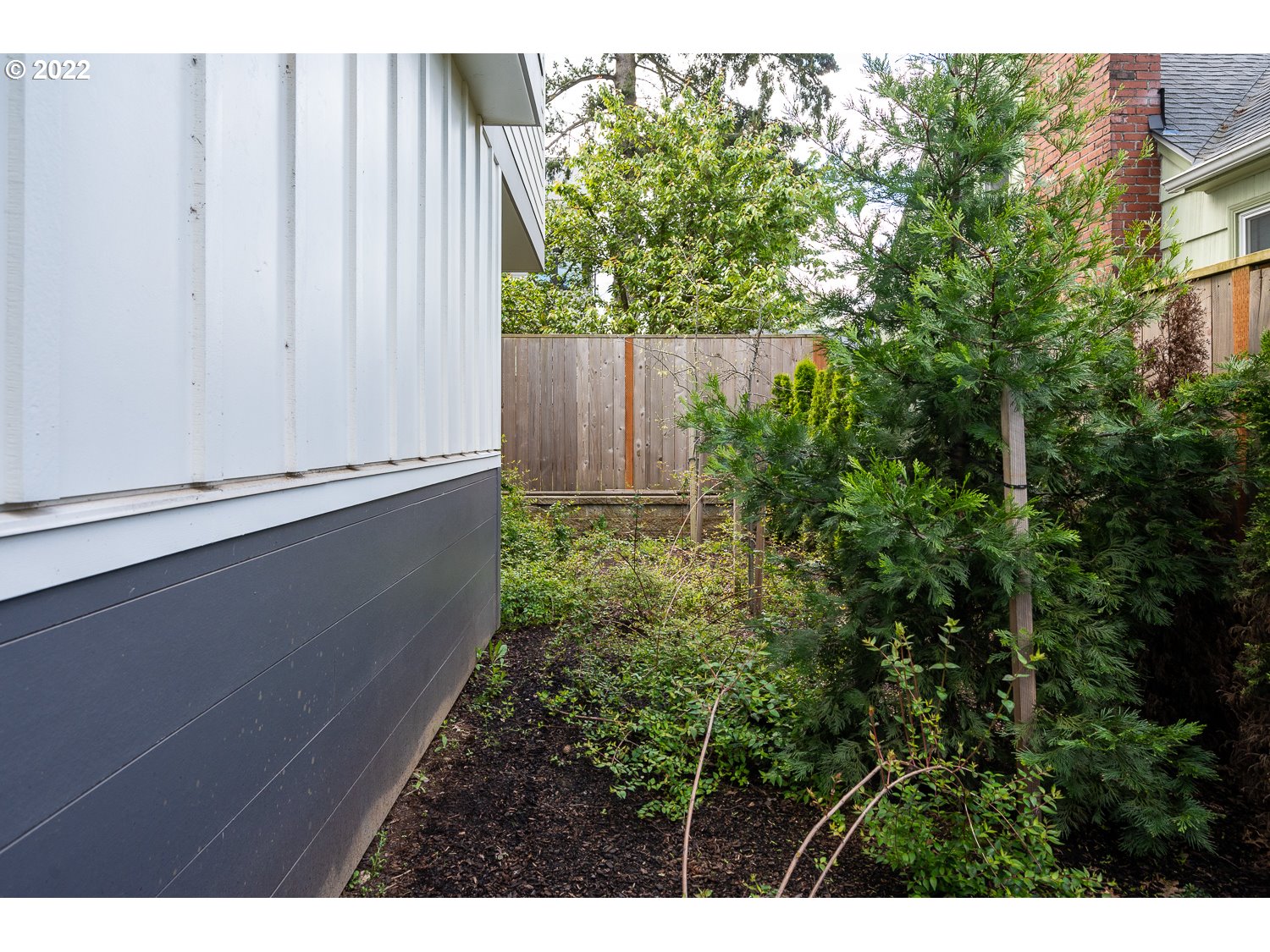 1801 North Rosa Parks Way, Unit 106 Portland, OR 97217 - Photo 15 of 24 Yard