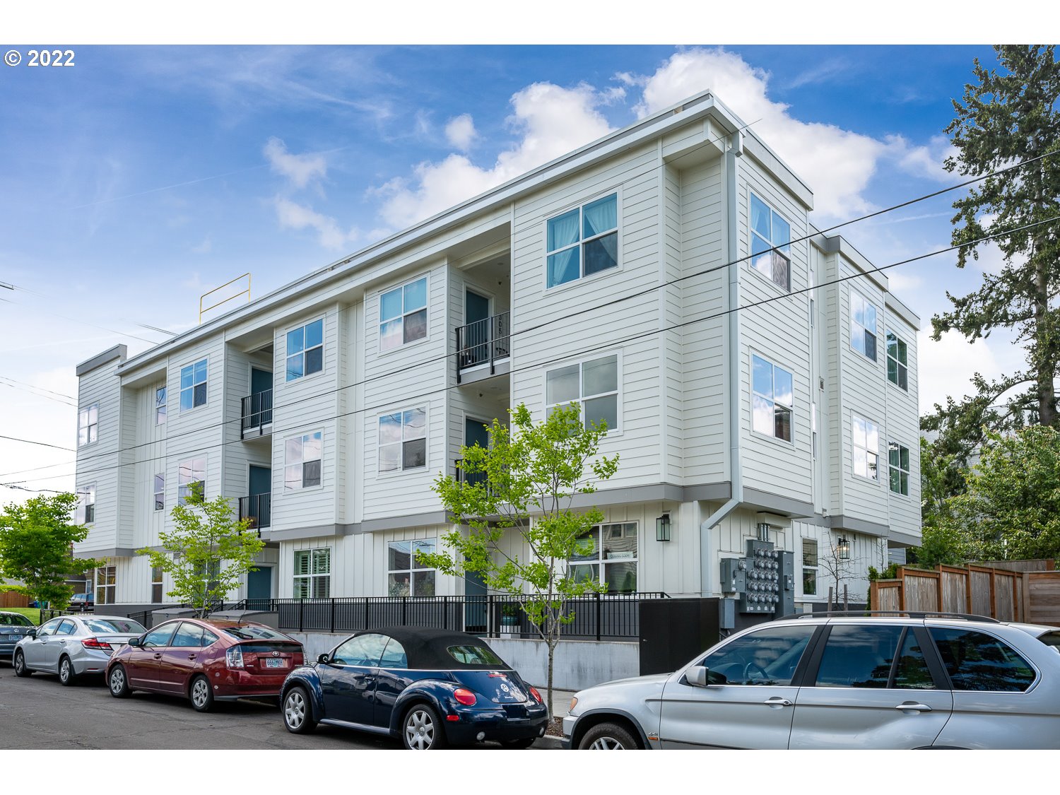 1801 North Rosa Parks Way, Unit 106 Portland, OR 97217 - Photo 16 of 24 Exterior