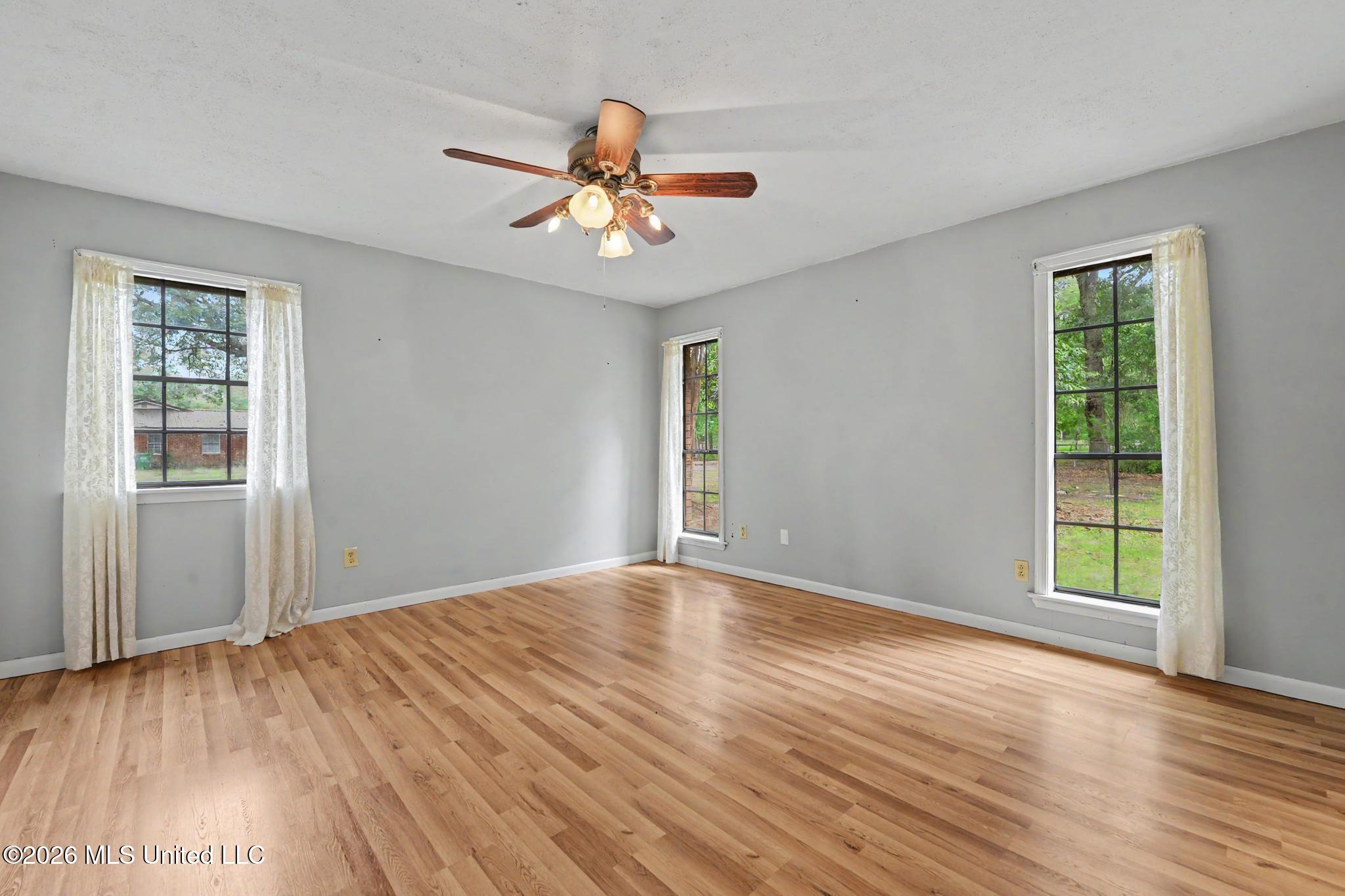 16408 Culbert Road Moss Point, MS 39562 - Photo 9 of 23 009