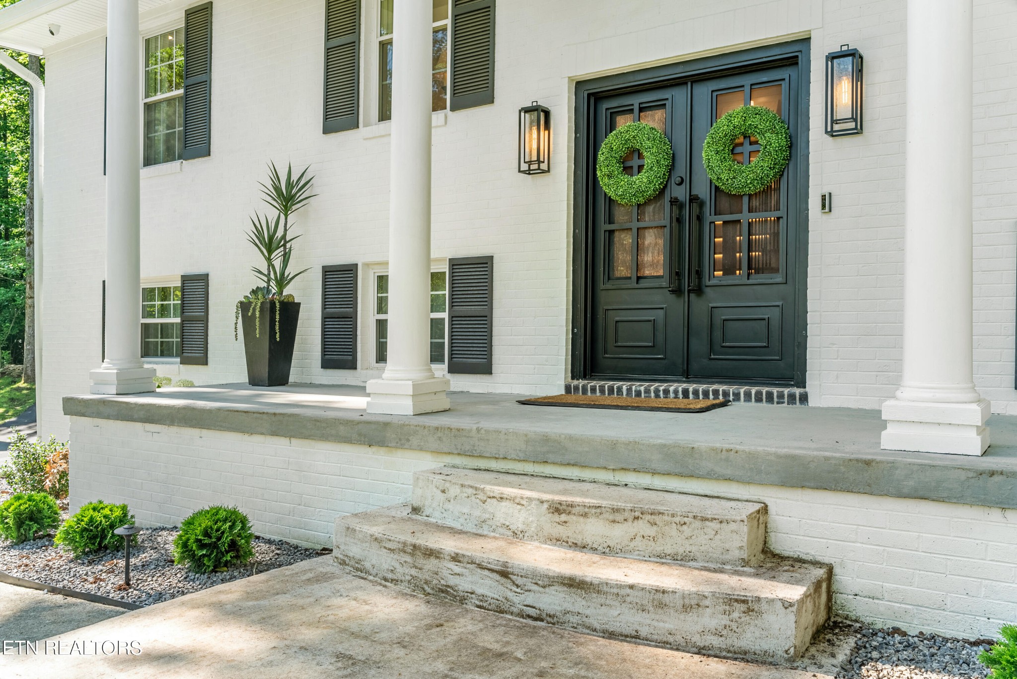 337 Farmer's Hollow Road Clinton, TN 37716 - Photo 6 of 49 Gallery Image 6